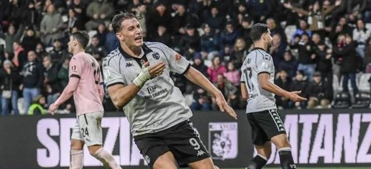 开元棋牌官网- 亚特兰大勒沃库森决赛 